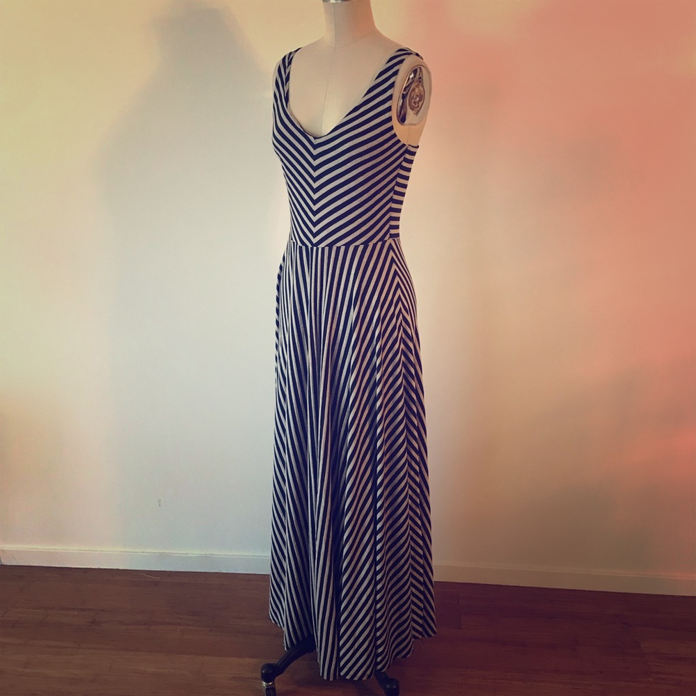 Puella Anthropologie Black Gray Chevron Maxi Dress